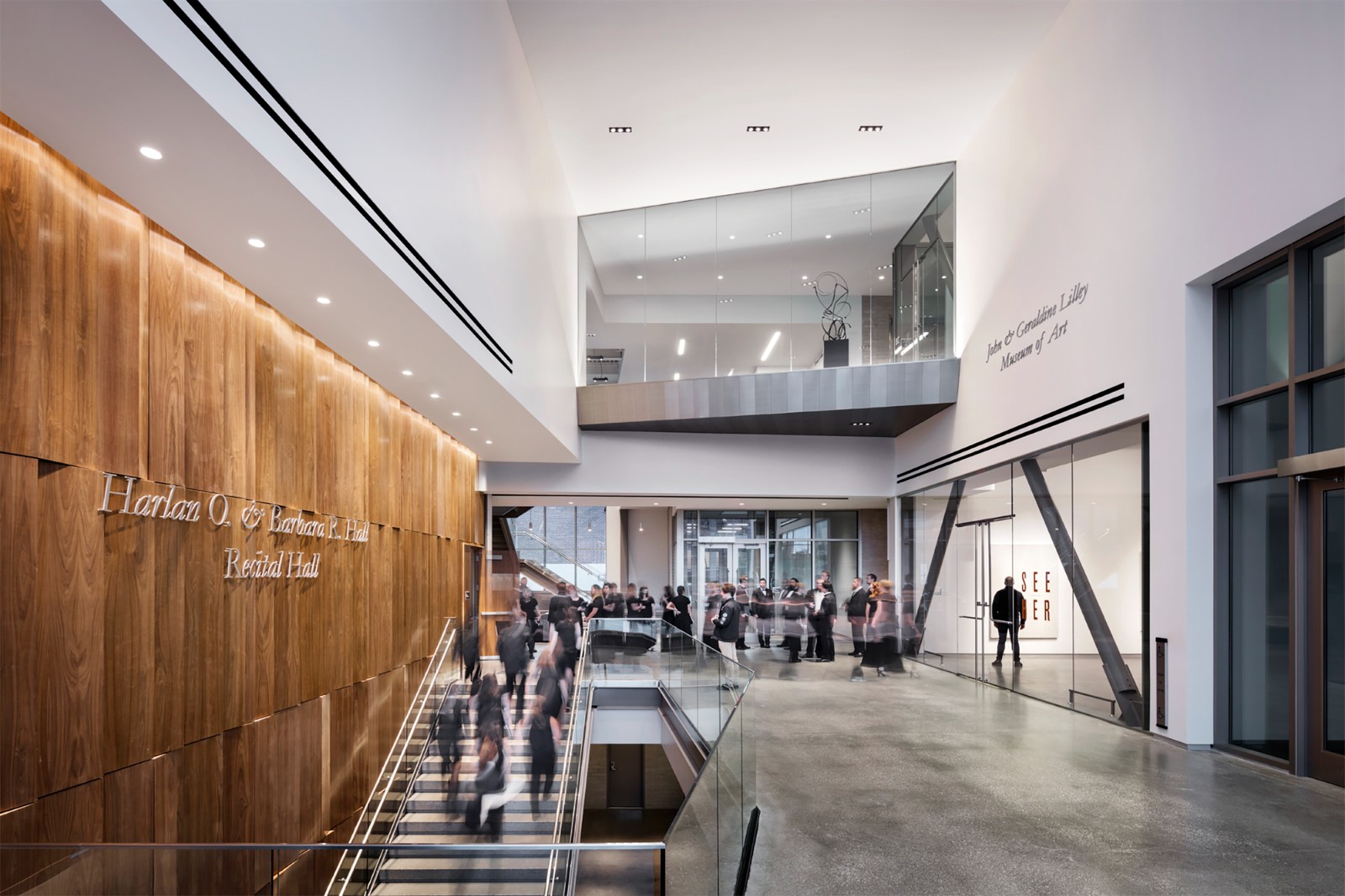 BIM建筑|内华达大学艺术中心 / DLR Group