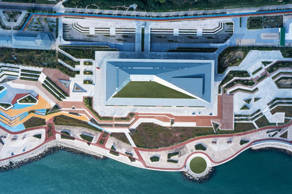 BIM建筑|长岛海洋生态文明综合试验区展览馆 / 华南理工大学建筑设计研究院工作十室+烟台市建筑设计研究院