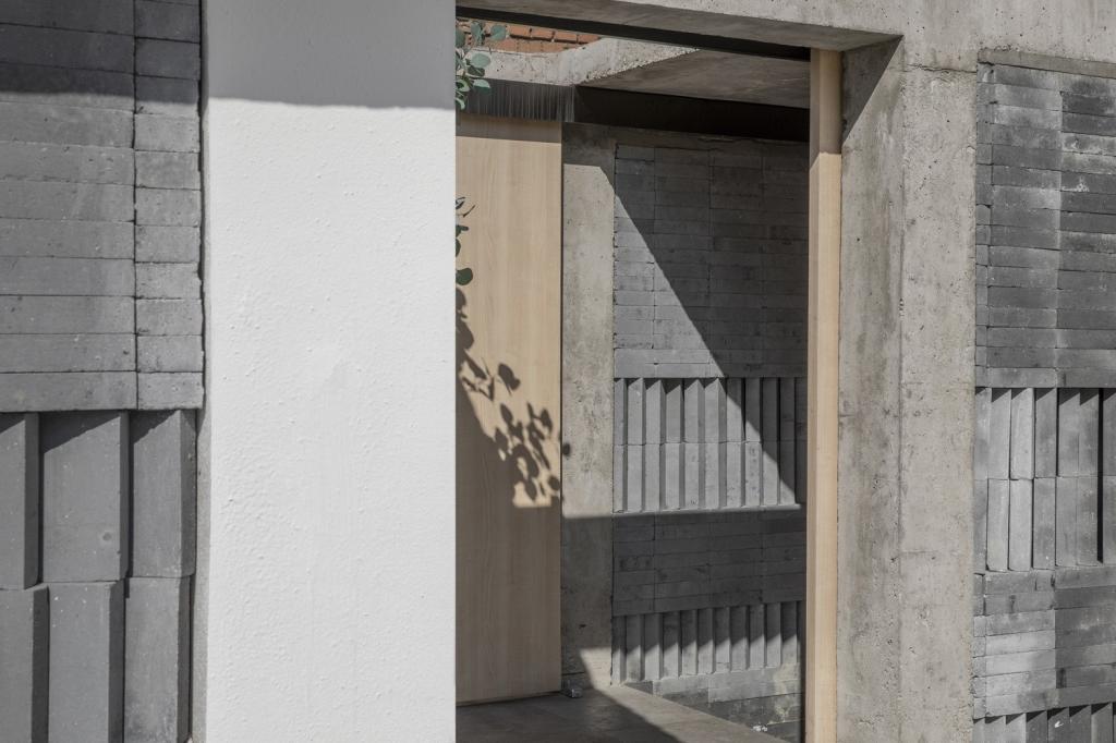 BIM建筑|右蔦乡村庭院餐厅,延庆 / 阿穆隆设计工作室