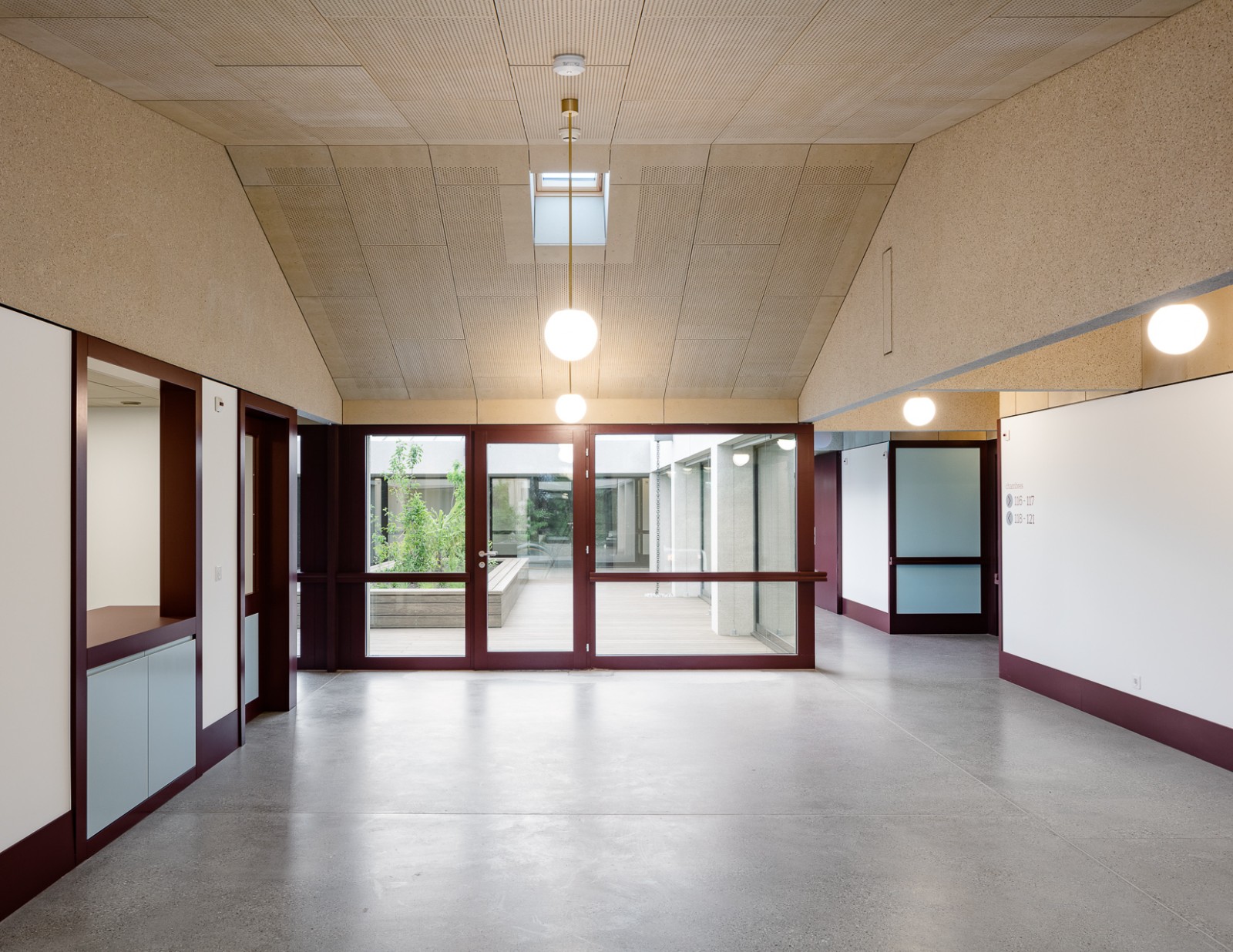 BIM建筑|SAMS 老年人活动中心 / Lacroix Chessex