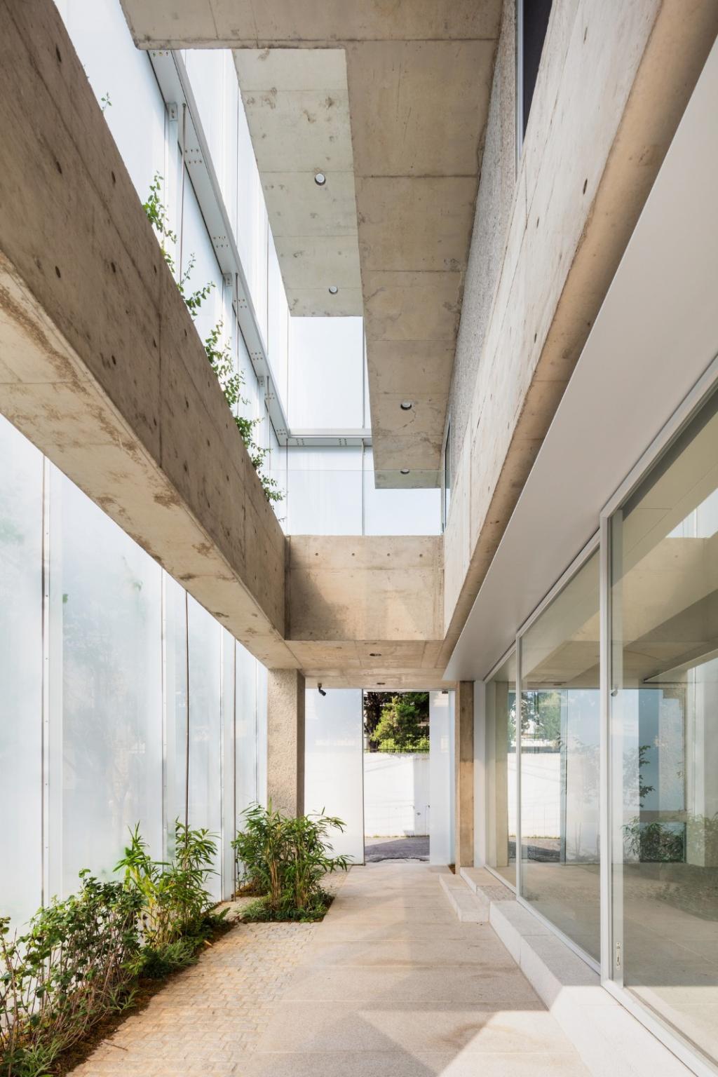 BIM建筑|thisisneverthat 时装工作室 / FHHH FRIENDS