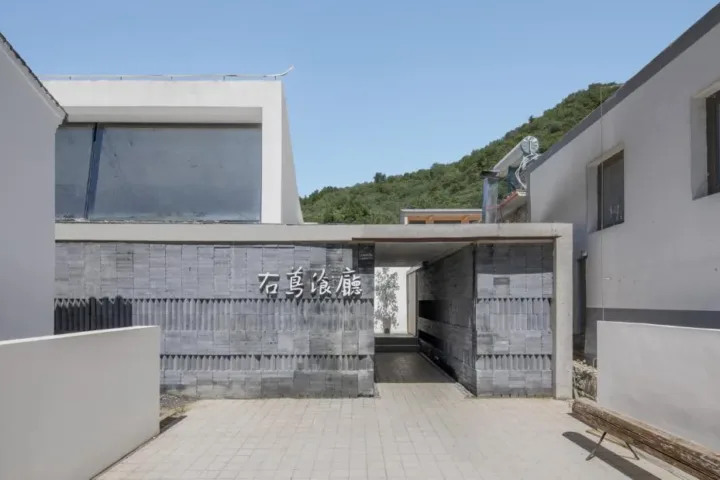 BIM建筑|右蔦乡村庭院餐厅,延庆 / 阿穆隆设计工作室