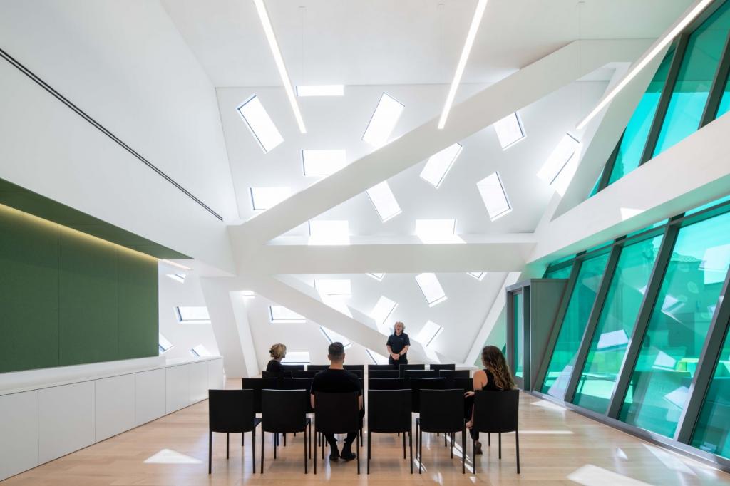 BIM建筑|奥黛丽·艾玛斯馆 / OMA 新作