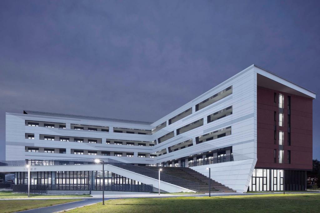 BIM建筑|北京人大附中航天城学校 / 北京市建筑设计研究院