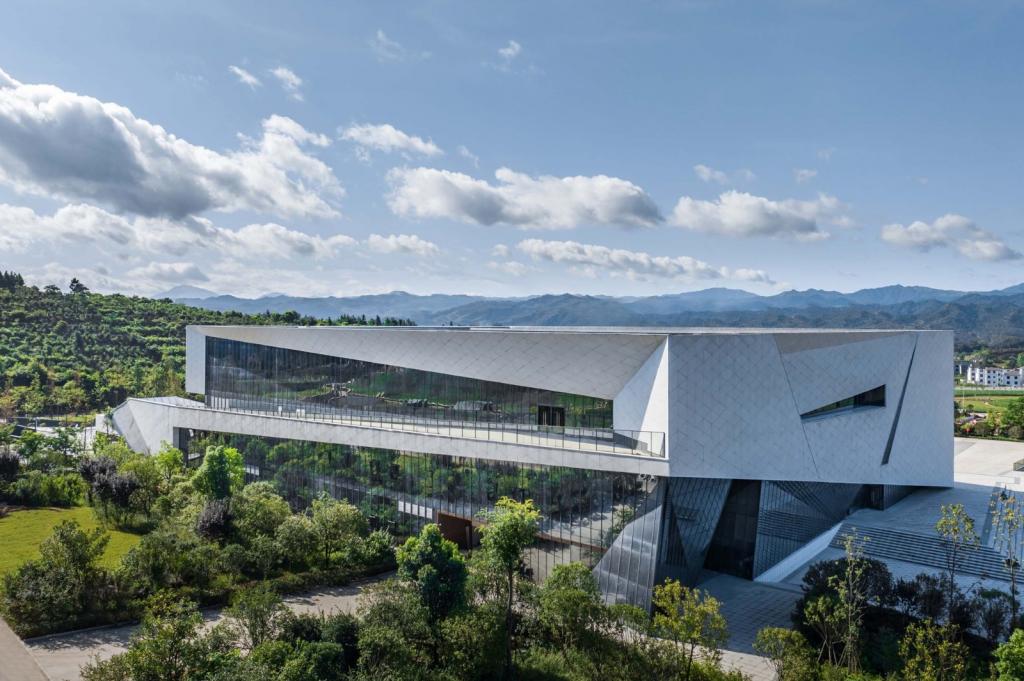 BIM建筑|南方红军三年游击战争纪念馆 / 华建集团上海建筑设计研究院