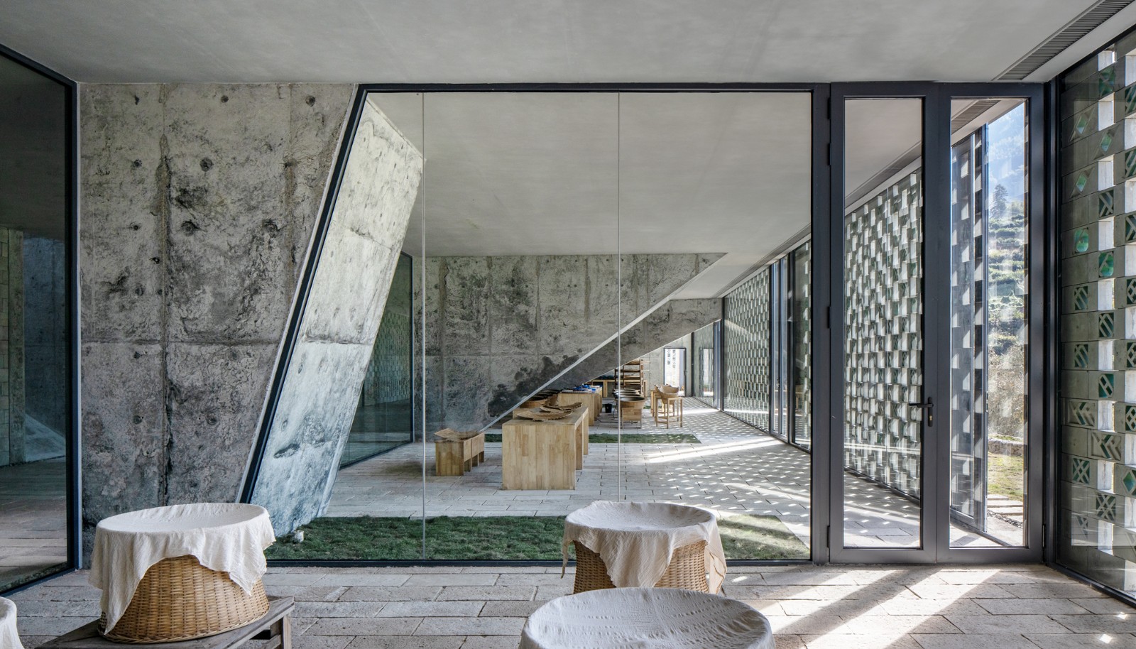 BIM建筑|景宁惠明茶工坊/ DnA_Design and Architecture