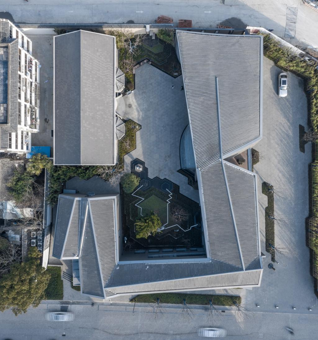 BIM建筑|苏州“狮子口”遗址环境保护与扩建 / 上海日清