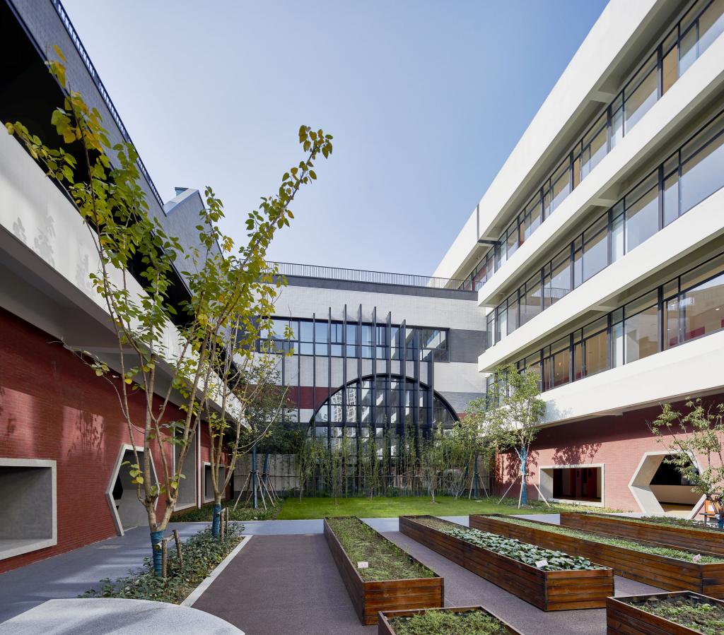 BIM建筑|苏州科技城天佑实验小学及幼儿园 / BAU