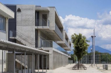 BIM建筑|下妻市立下妻中学 / 三上建筑事务所-BIM建筑网