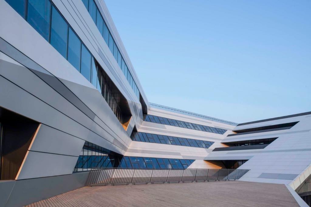 BIM建筑|北京人大附中航天城学校 / 北京市建筑设计研究院