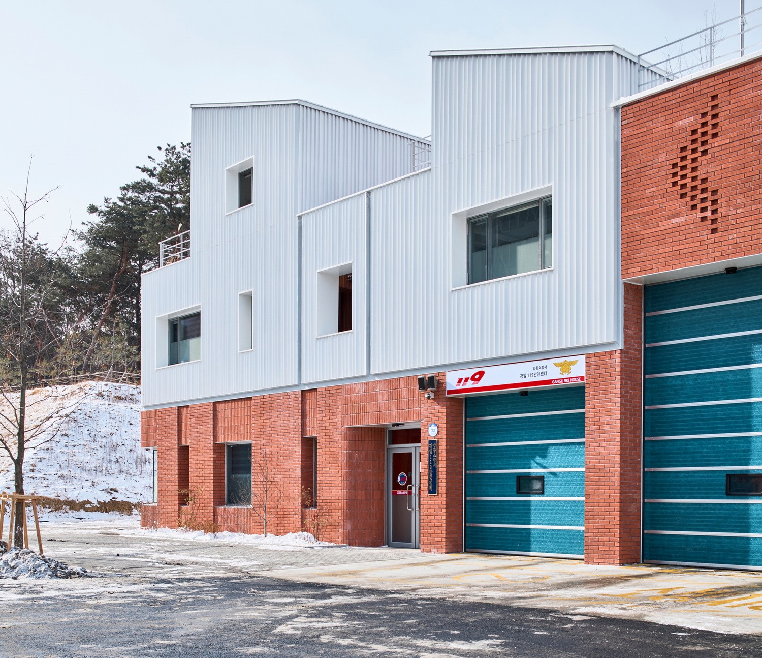 BIM建筑|江一洞119消防站 / OA-Lab