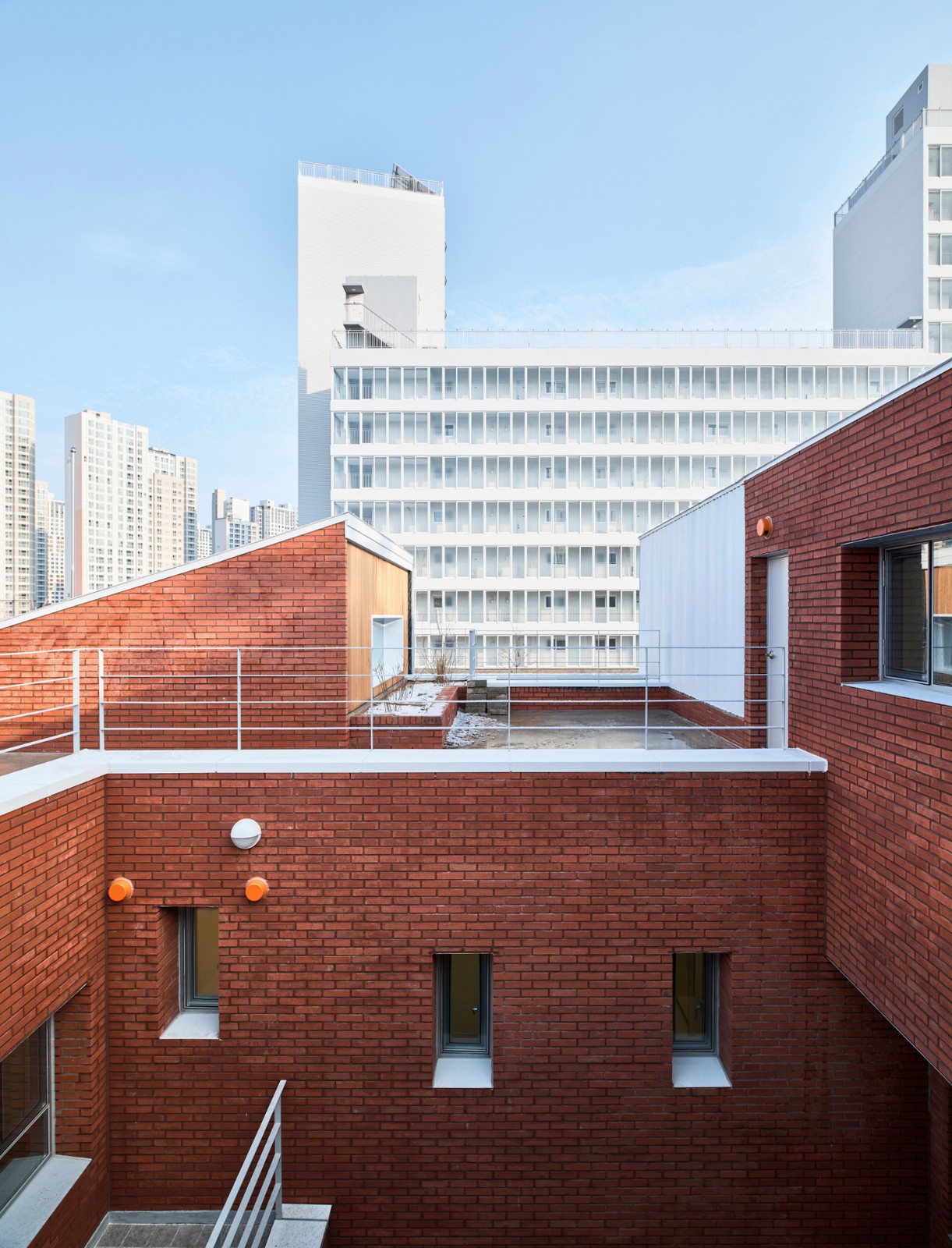 BIM建筑|江一洞119消防站 / OA-Lab