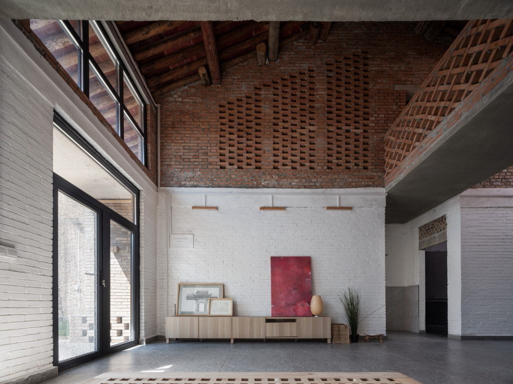 BIM建筑|关中砖瓦房的再生：咸阳·莪子村红砖房 / 西安建筑科技大学设计研究总院