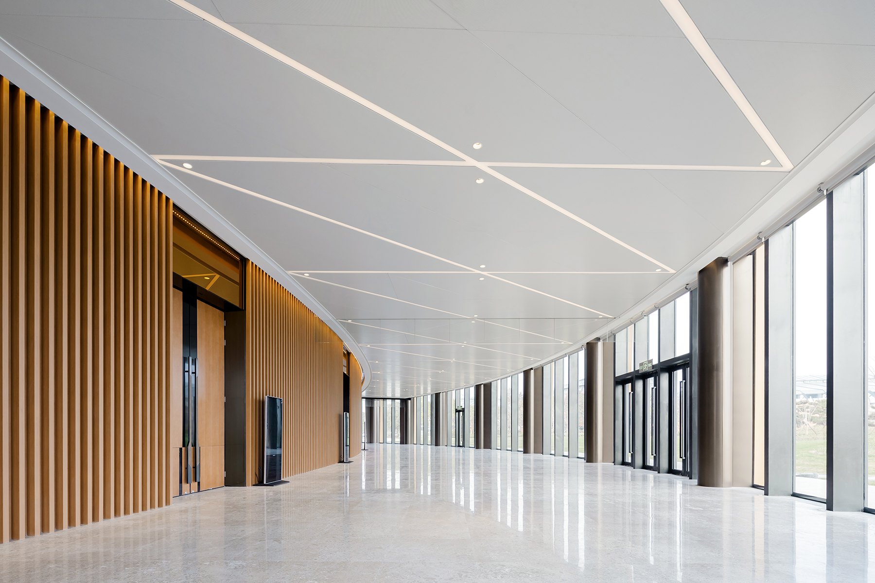 BIM建筑|滴水湖会议中心/ DC国际·c+d设计中心