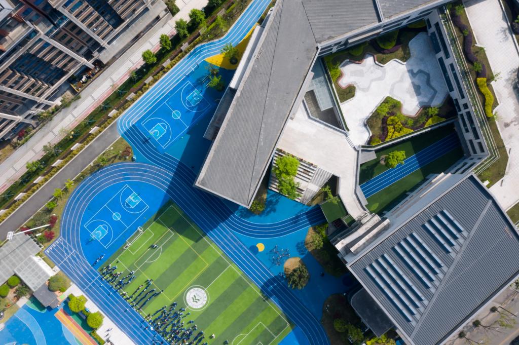 BIM建筑|龙泉天立小学及幼儿园 / 间至设计