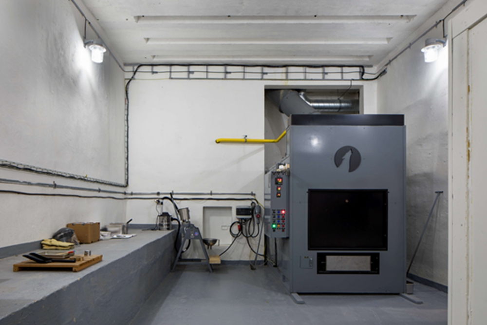 BIM建筑|捷克建筑师将冷战地堡改造成宠物火葬场