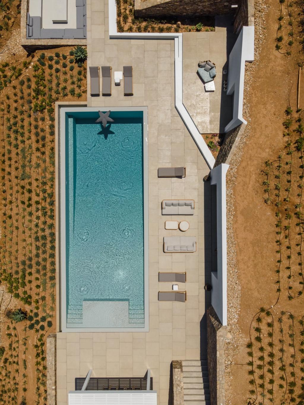 BIM建筑|安提帕洛斯岛的地下私人别墅 / Tsolakis Architects