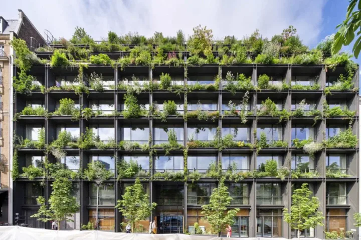 BIM建筑|未来城市缩影：M大楼 / Triptyque Architecture