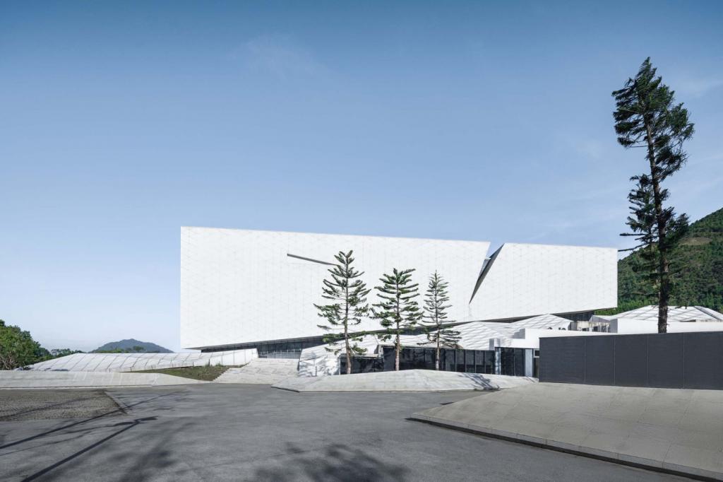 BIM建筑|南方红军三年游击战争纪念馆 / 华建集团上海建筑设计研究院