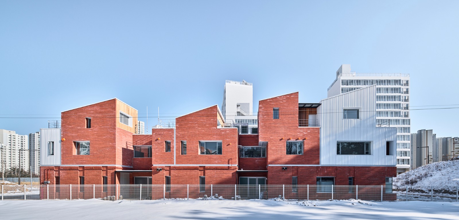 BIM建筑|江一洞119消防站 / OA-Lab