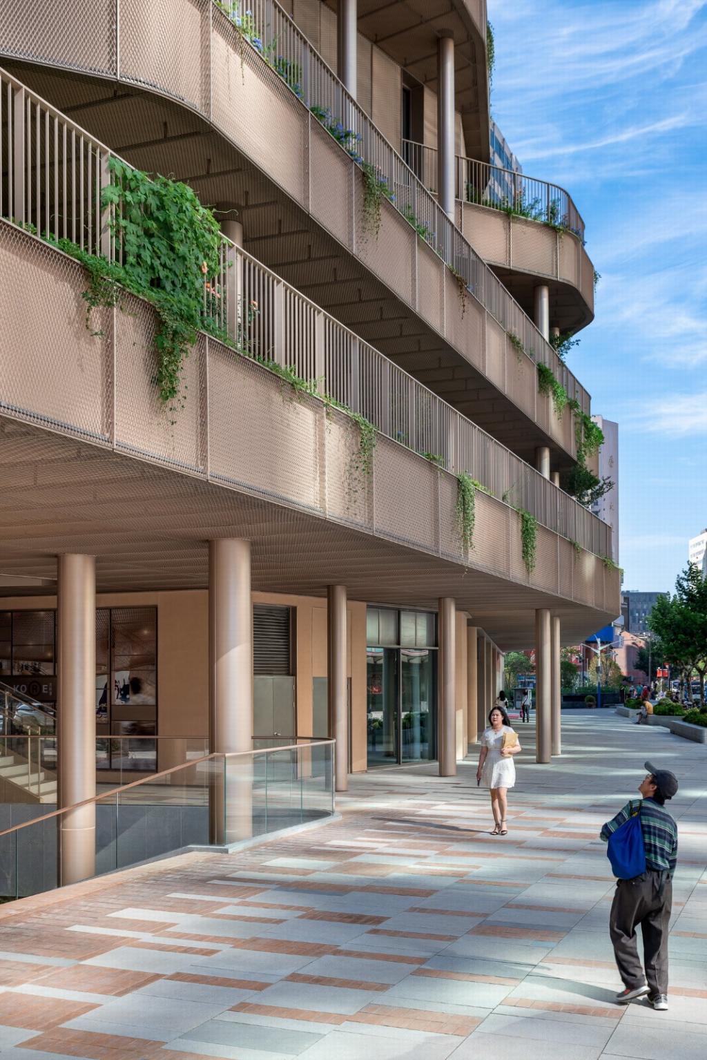 BIM建筑|上海嘉杰国际广场改造 / AIM