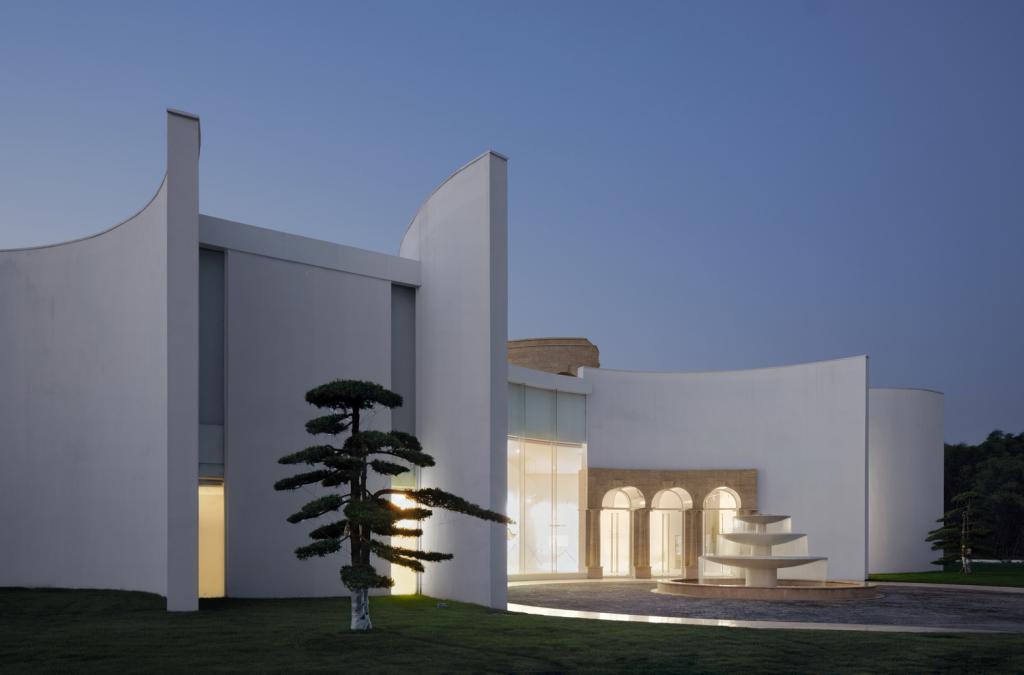 BIM建筑|大道非形-不受风格约束的建筑 / aoe事建组的建筑实践之路