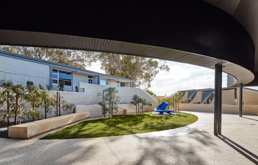 BIM建筑|城市海滩寄宿制学院 / iredale pedersen hook architects