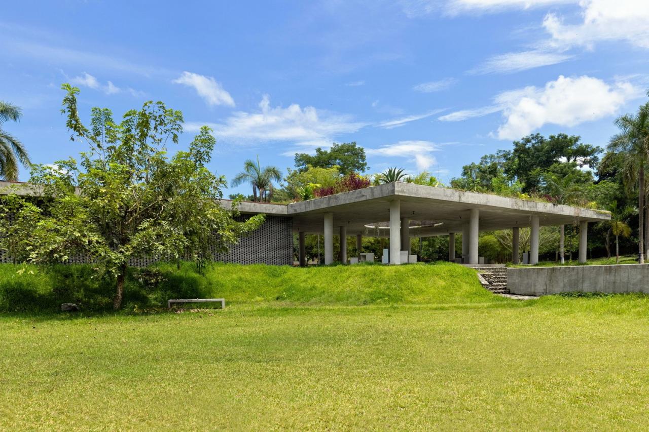 BIM建筑|墨西哥塔帕丘拉社会援助中心 / Laboratorio de Acupuntura Urbana