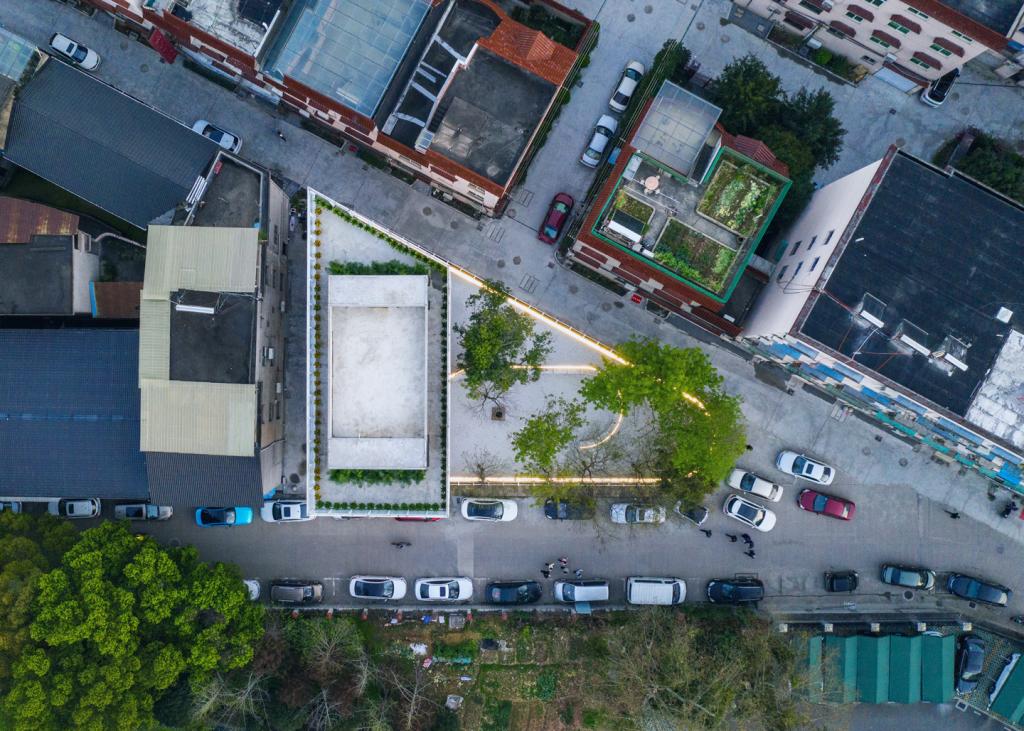 BIM建筑|建筑针灸——诗文馆 / DnA