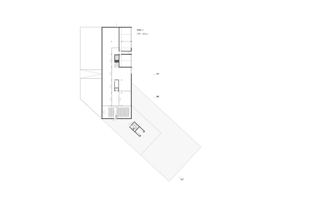 BIM建筑|AOC 商务中心 / mube arquitectura