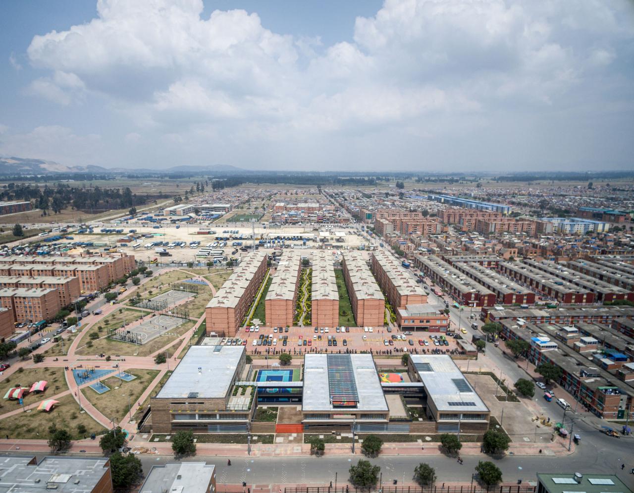 BIM建筑|哥伦比亚“玩乐时光”幼儿园 / DARP