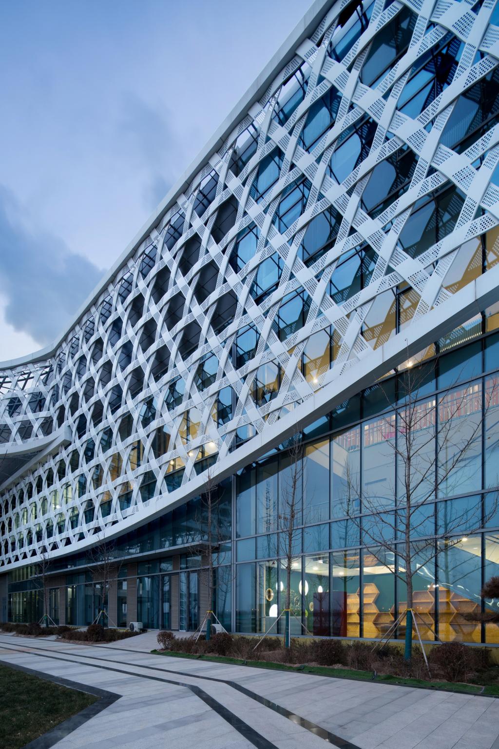 BIM建筑|太原生活垃圾焚烧发电厂 / AIA Life Designers