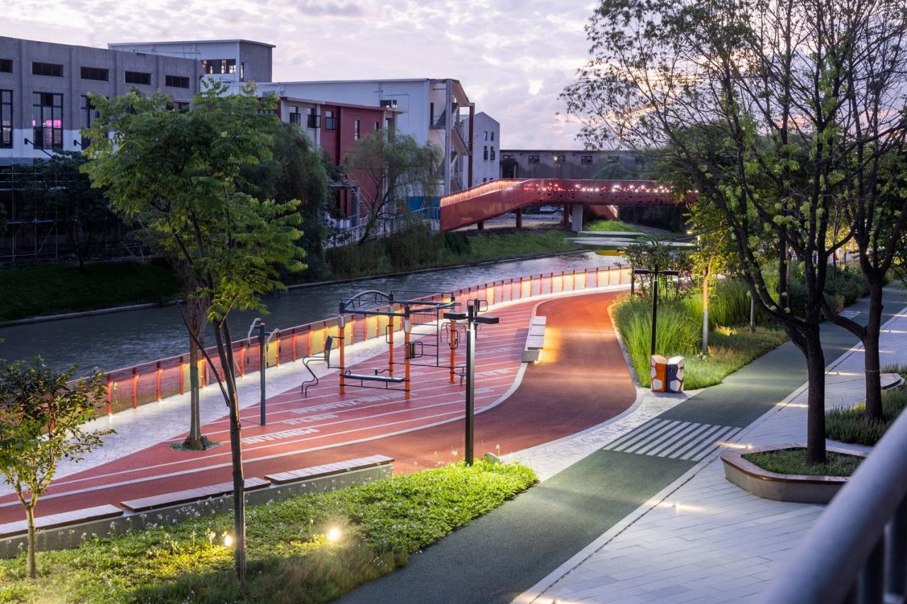 BIM建筑|上海闵行横泾港东岸滨水，景观公共空间改造 / SPARK Architects