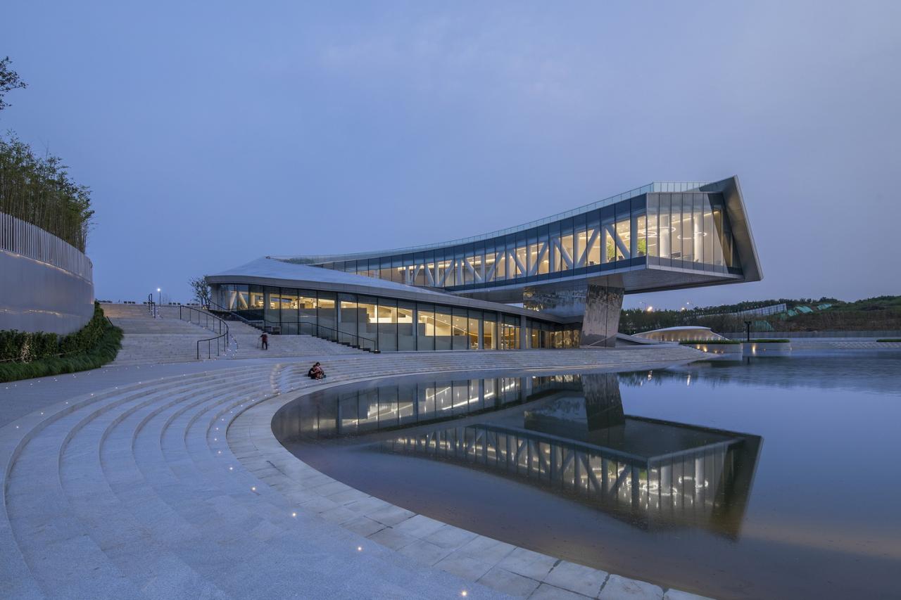 BIM建筑|眺望泰山的窗口：泰山佑游客中心 | line+WORK