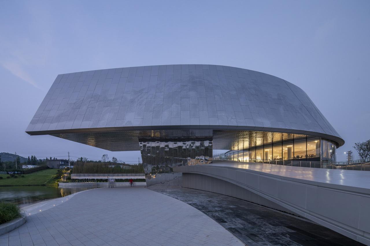 BIM建筑|眺望泰山的窗口：泰山佑游客中心 | line+WORK