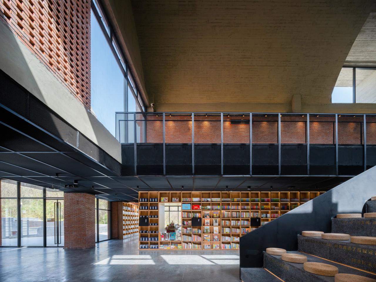 BIM建筑|南京先锋汤山矿坑书店 / 东南大学建筑学院 + 艺合境建筑事务所