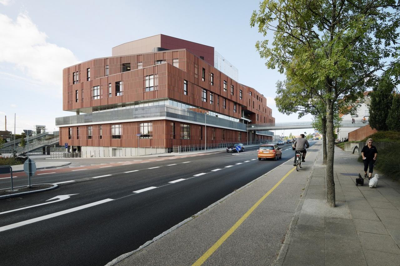 BIM建筑|Mercantec Midtbyens 体育馆 / Cubo 建筑事务所