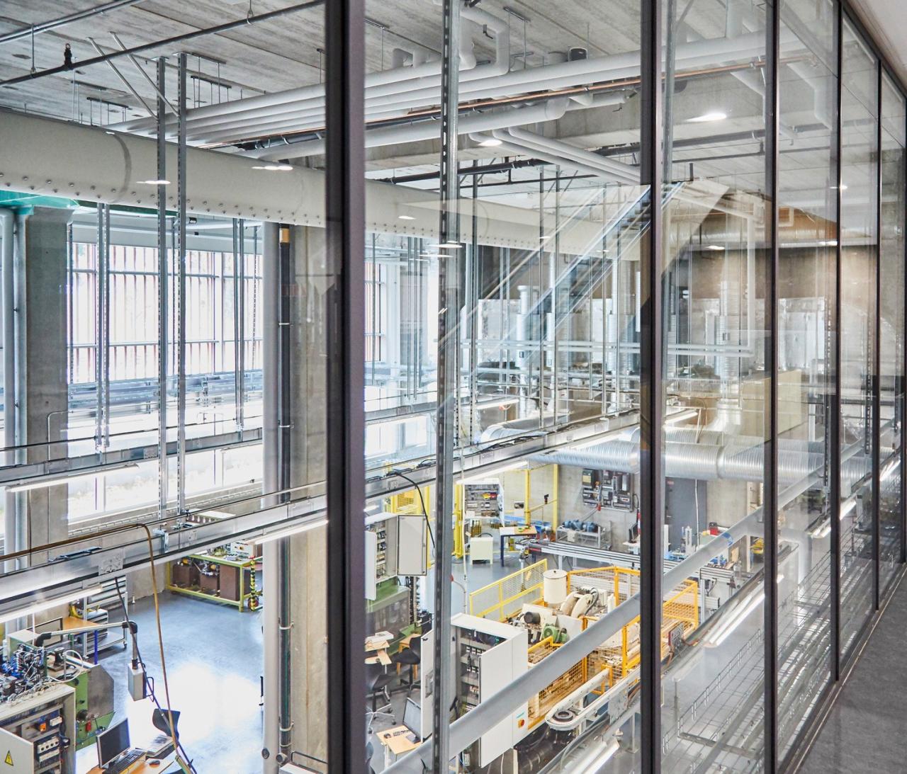 BIM建筑|Mercantec Midtbyens 体育馆 / Cubo 建筑事务所