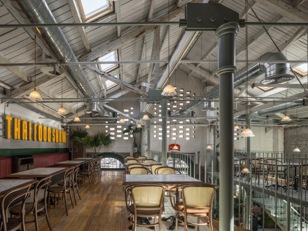 BIM建筑|工业建筑如何改造为泰式茶餐厅？ / 三厘社triostudio