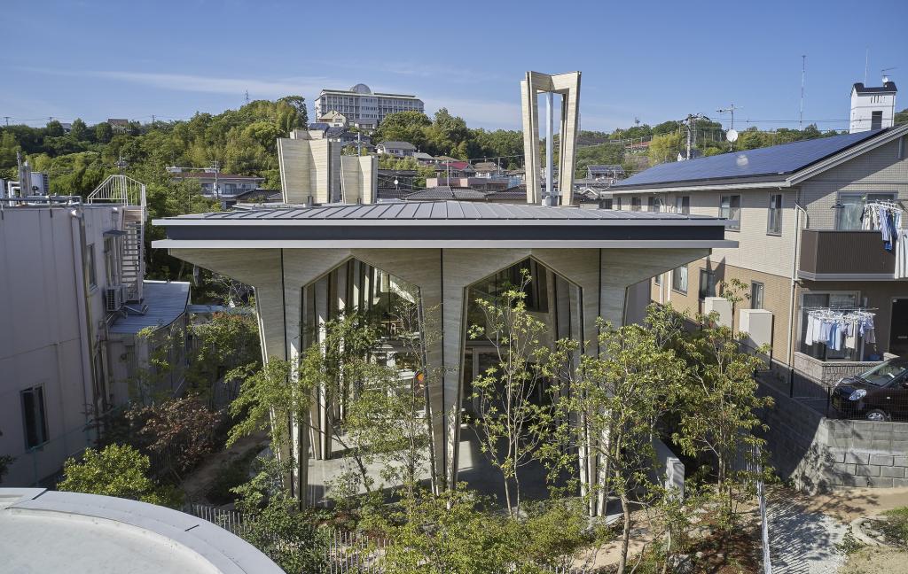 BIM建筑|巨构与小人儿，筑紫森林幼儿园 / UID Architects