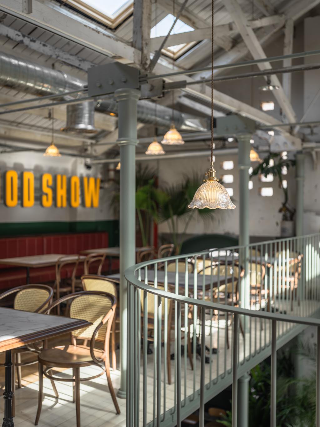 BIM建筑|工业建筑如何改造为泰式茶餐厅？ / 三厘社triostudio