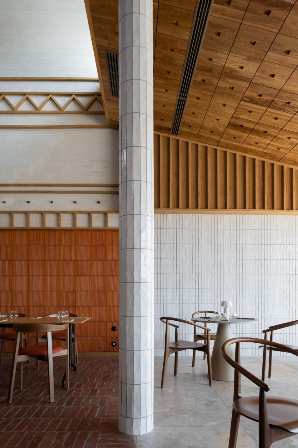 BIM建筑|库代克山公园游客接待中心 / Megabudka Architecture Bureau