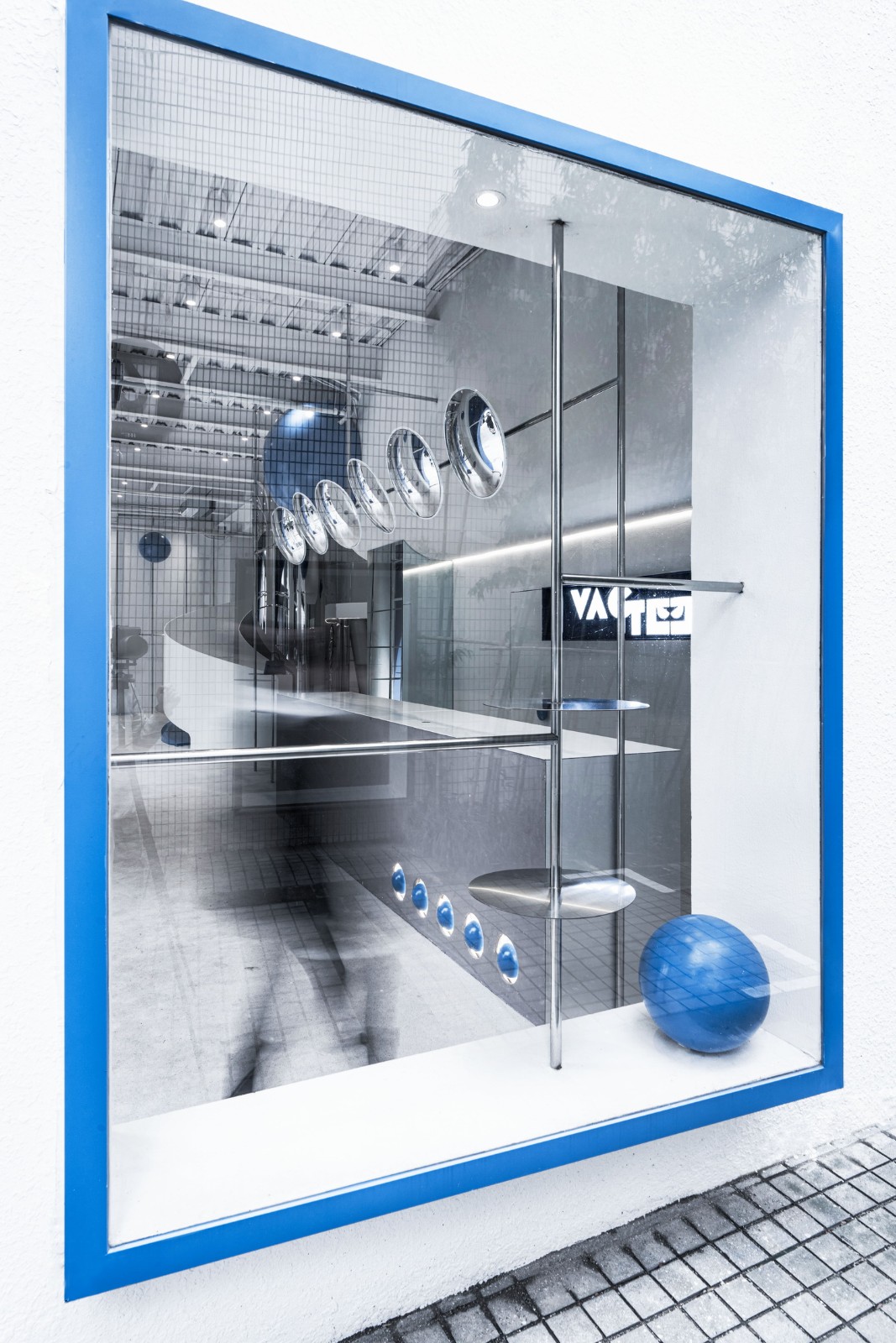 BIM建筑|漂浮的半分地球 / 飞界灵感设计实验室