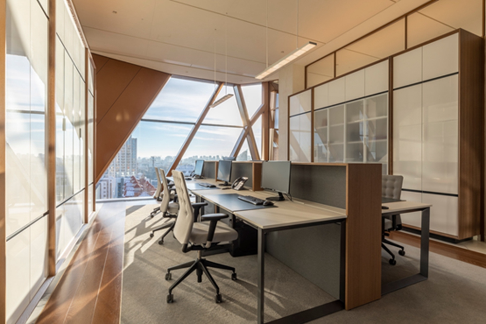 BIM建筑|福斯特在叶卡捷琳堡设计铜色办公楼