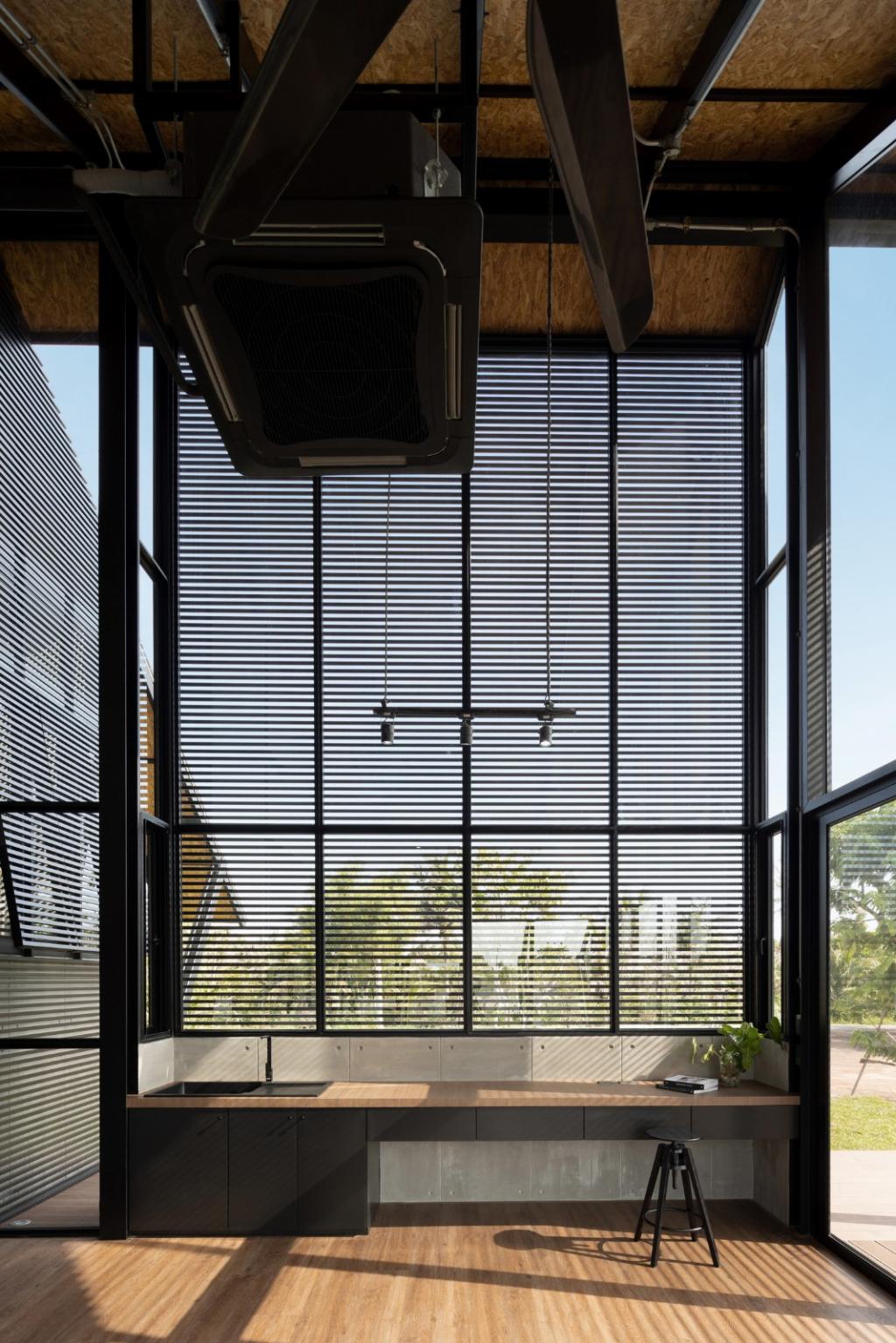 BIM建筑|三角屋，后院私宅 / TOUCH Architect