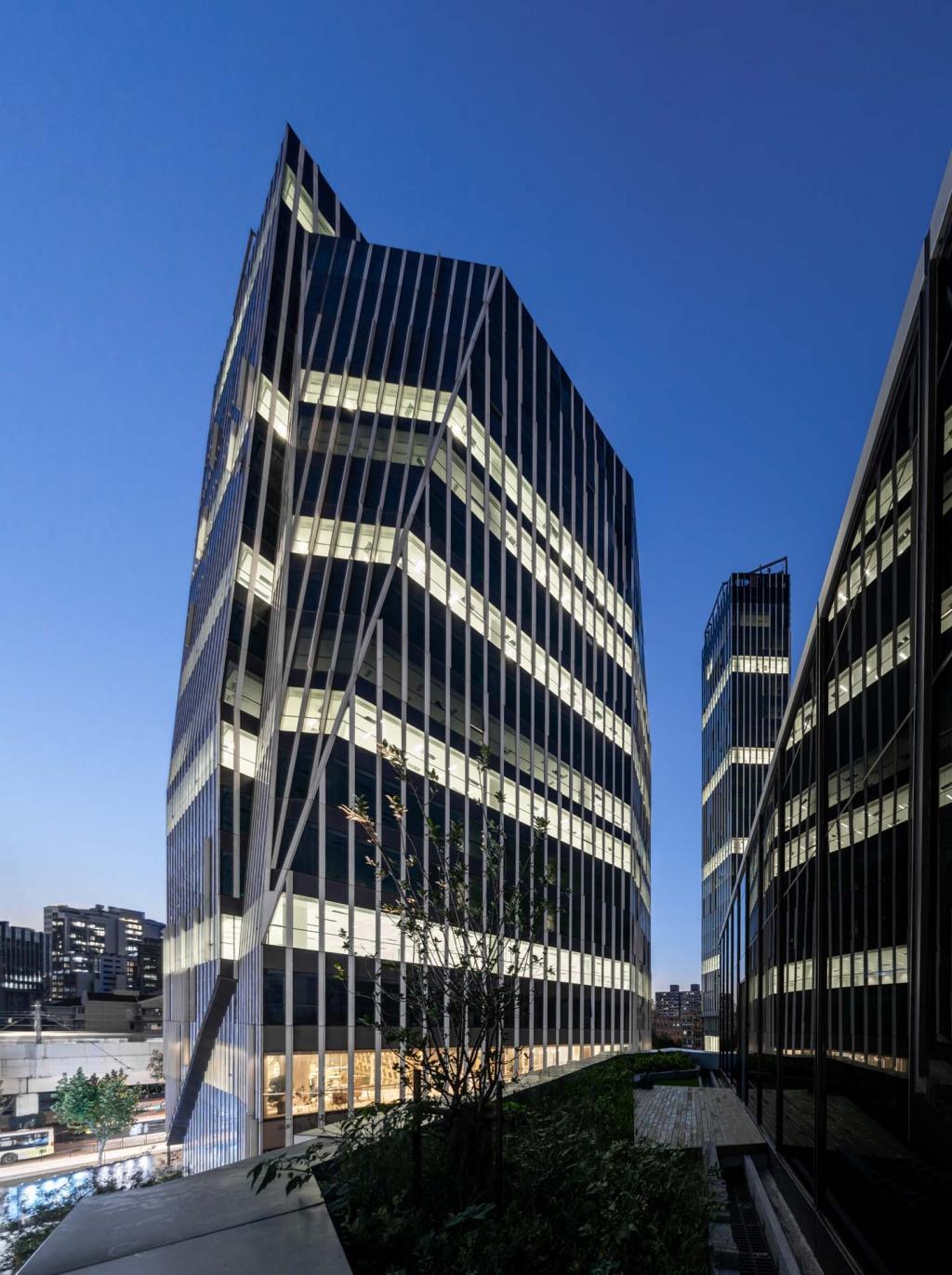 BIM建筑|上海长宁国际发展广场 / Aedas