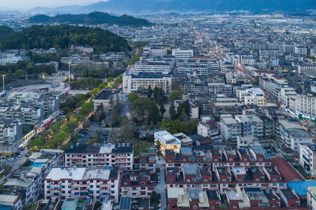 BIM建筑|建筑针灸——诗文馆 / DnA