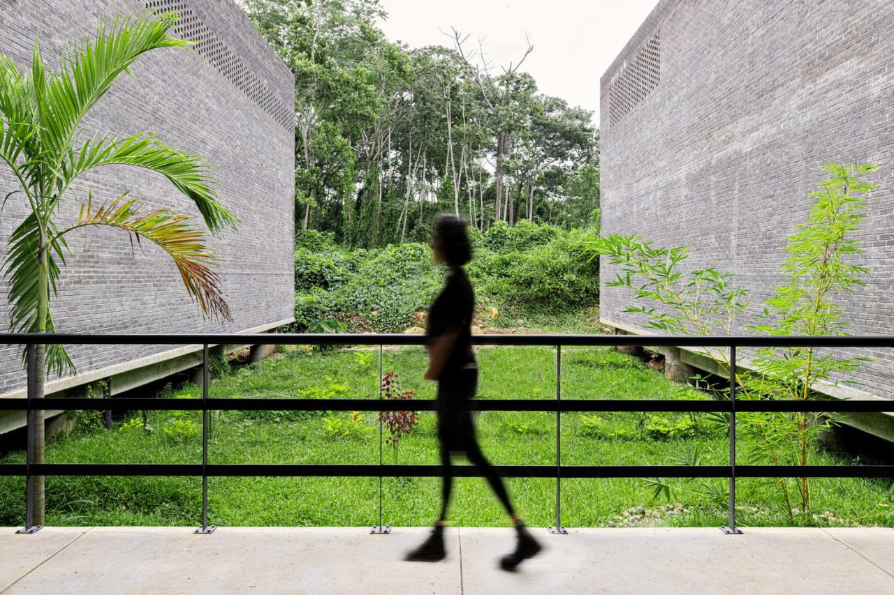 BIM建筑|墨西哥塔帕丘拉社会援助中心 / Laboratorio de Acupuntura Urbana