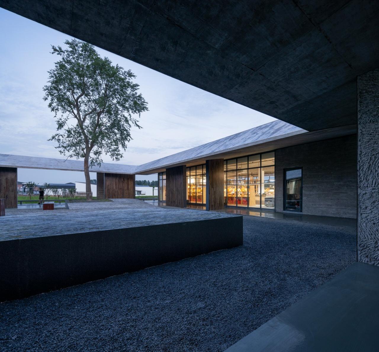 BIM建筑|石湾猪舍里展厅 / 其实建筑事务所