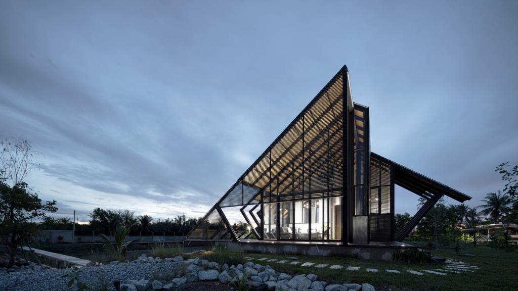 BIM建筑|三角屋，后院私宅 / TOUCH Architect